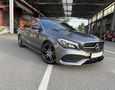 Foto Mercedes-Benz CLA 180 AMG Line / Night Paket / Panorama / ME Connect / Comand Online
