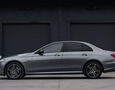 Foto Mercedes-Benz E 300de AMG Line / Night Paket / Multibeam / Pano / Burmester / Widescreen / KeylessGO
