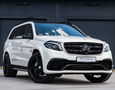 Foto Mercedes-Benz GLS 63 AMG V8 Biturbo / Webasto / Masáž / Pano / HarmanKardon / 23" / Night / Carbon  