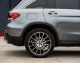 Foto Mercedes-Benz GLC 300de 4Matic AMG Line / Mutibeam / Pano / Keyless GO / Distronic+ / Burmester 