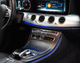 Foto - Mercedes-Benz E 220d 4Matic AMG Line / Mutibeam LED / Memory Seats / Distronic+ / Comand Online 