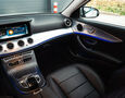 Foto - Mercedes-Benz E 220d 4Matic AMG Line / Mutibeam LED / Memory Seats / Distronic+ / Comand Online 