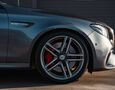 Foto Mercedes-Benz E63s AMG V8 Biturbo 4Matic+ / Burmester High End / Carbon / SoftClose / Masáž / TOP 
