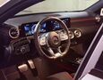 Mercedes-Benz A35 4Matic AMG Performance / Night Paket / RECARO / MBUX / Designo Magno / TOP – fotografia č. 20