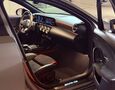 Mercedes-Benz A35 4Matic AMG Performance / Night Paket / RECARO / MBUX / Designo Magno / TOP – fotografia č. 24