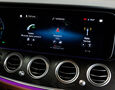 Foto Mercedes-Benz E 300 de T 4Matic AMG Line / LED / Burmester / Keyless / Distronic+ / Ťažné zar.