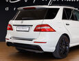 Foto Mercedes-Benz ML 350 Bluetec 4Matic / Airmatic / Inteligent Light System / Distronic / Keyless / SK
