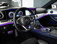 Foto Mercedes-Benz E 220d AMG Line / Night / Multibeam / Pano / HUD / Distronic+ / Widescreen / KeylessGO