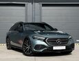 Foto Mercedes-Benz E 300de 4Matic Allterrain / Airmatic / Night / Digital Light / Hyperscreen / Ťažné