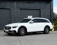 Foto Mercedes-Benz E All-Terrain 220d 4Matic / Airmatic / Keyless GO / Burmester / MBUX / HUD / DSR /  