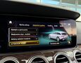 Foto Mercedes-Benz E All-Terrain 220d 4Matic / Airmatic / Keyless GO / Burmester / MBUX / HUD / DSR /  