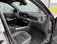 Foto Mercedes-Benz EQB 300 4Matic AMG Line / Burmester / Keyless / Distronic / Night Paket / Záruka / SK
