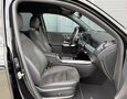 Foto Mercedes-Benz EQB 300 4Matic AMG Line / Burmester / Keyless / Distronic / Night Paket / Záruka / SK