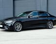 Foto Mercedes-Benz E 220d 4Matic AMG Line / Mutibeam / Memory Seats / Distronic+ / Burmester / Keyless