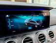 Foto Mercedes-Benz E 220d 4Matic AMG Line / Mutibeam / Memory Seats / Distronic+ / Burmester / Keyless