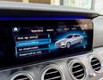 Foto Mercedes-Benz E 220d 4Matic AMG Line / Mutibeam / Memory Seats / Distronic+ / Burmester / Keyless
