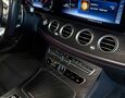 Foto Mercedes-Benz E 53 AMG 4Matic+ / Airmatic / Multibeam / HUD / Masáž / Soft Close / Pano / Webasto 