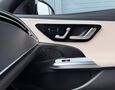 Mercedes-Benz E 220d 4Matic AMG Line / Digital Light / Keyless / HUD / / Slovenské vozidlo – fotografia č. 20