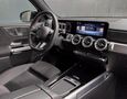 Mercedes-Benz GLB 200d 4Matic AMG Line / Multibeam / Burmester / Distronic / Keyless GO / Ťažné / SK – fotografia č. 20