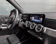Mercedes-Benz GLB 200d 4Matic AMG Line / Multibeam / Burmester / Distronic / Keyless GO / Ťažné / SK – fotografia č. 21