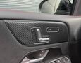 Mercedes-Benz GLB 200d 4Matic AMG Line / Multibeam / Burmester / Distronic / Keyless GO / Ťažné / SK – fotografia č. 15