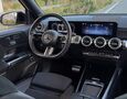 Mercedes-Benz GLB 200d 4Matic AMG Line / Multibeam / Burmester / Distronic / Keyless GO / Ťažné / SK – fotografia č. 10