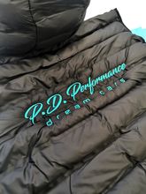 Foto Pánska zimná vesta s logom P.D.Performance 